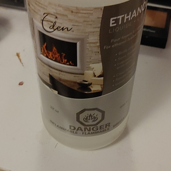 Ethanol fireplace - Picture 2 of 2